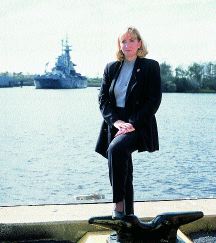 Charlotte Hicks02